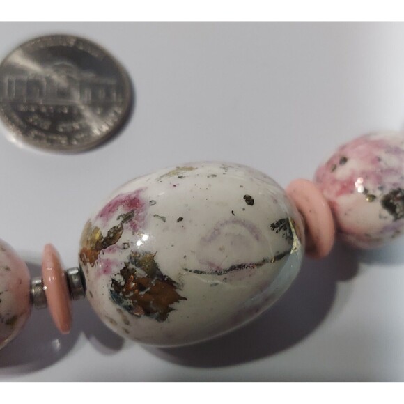 Necklace White Pink with painted designs Glass Beads 18" Japan - Picture 8 of 8